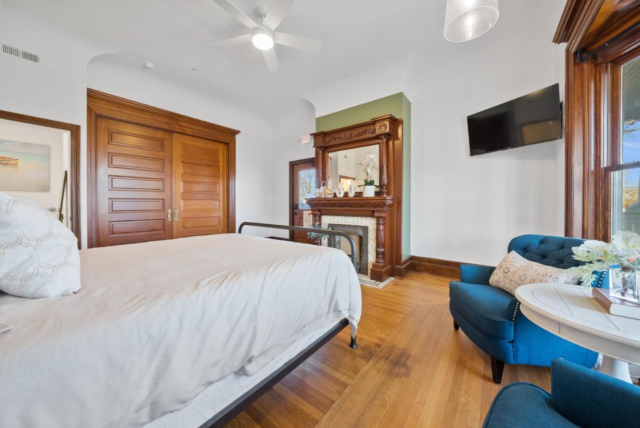 The Washington Boutique Hotel Sandusky Bagian luar foto